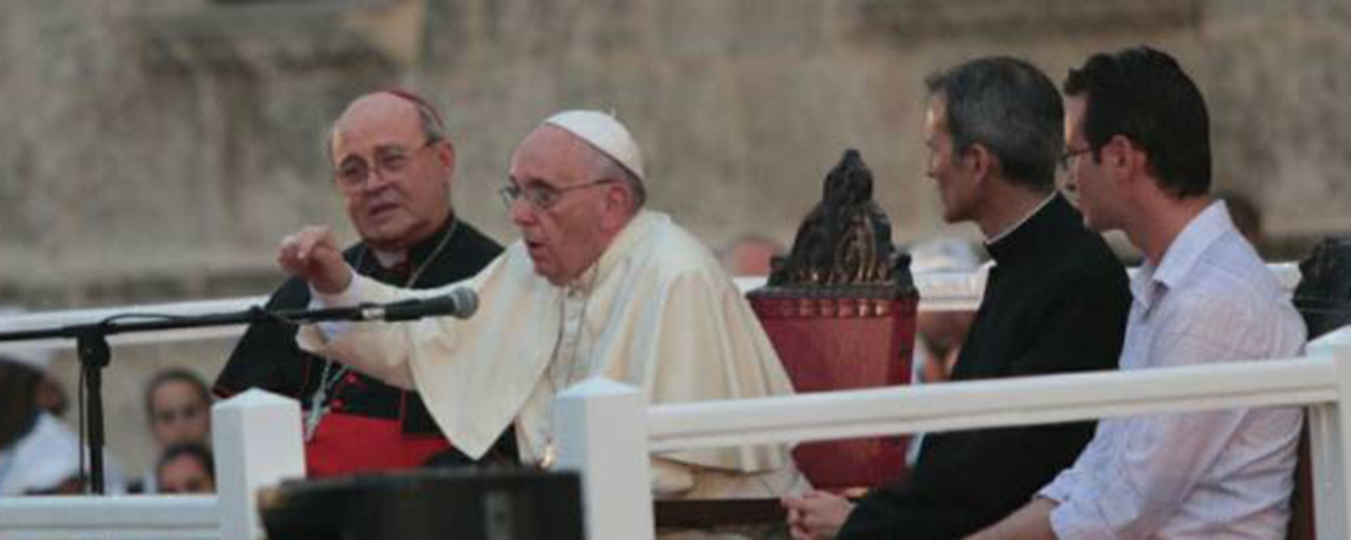 Papa Francisco con los jóvenes en Cuba